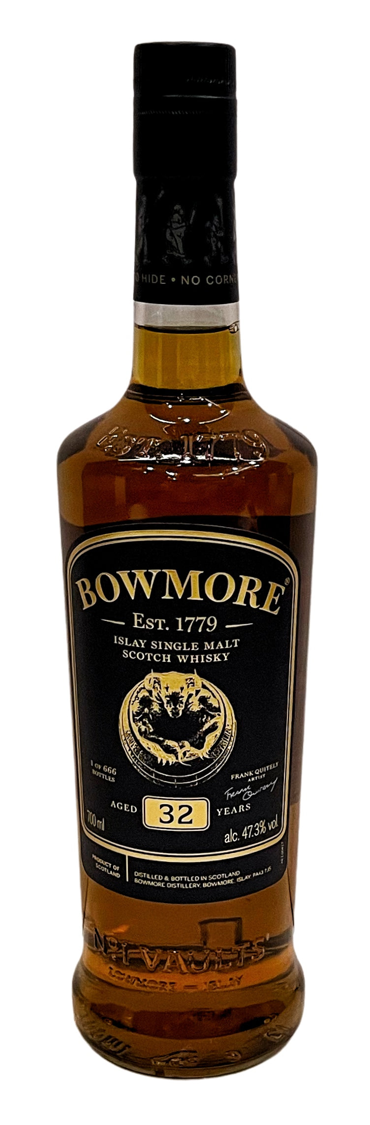 Bowmore 'No Corners to Hide' Frank Quietly Series 32 years Whisky 47.3% ABV, 700ml