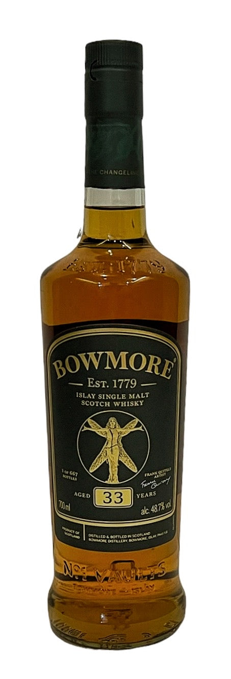 Bowmore 'The Changeling' Frank Quitely Series 33 & 22 years Whisky Set (48.7% 51.2% ABV), 700ml